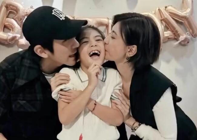 贾静雯辟谣老公修杰楷醉驾传闻:太荒谬了